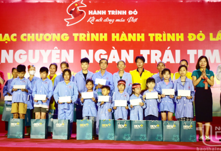 Hành trình đỏ Thái Nguyên
