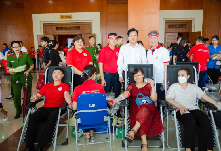 nh đại diện các website